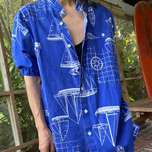 Reworked men’s Sun Country XL nautical blue and white print, short sleeve top. - Picture 1 of 10